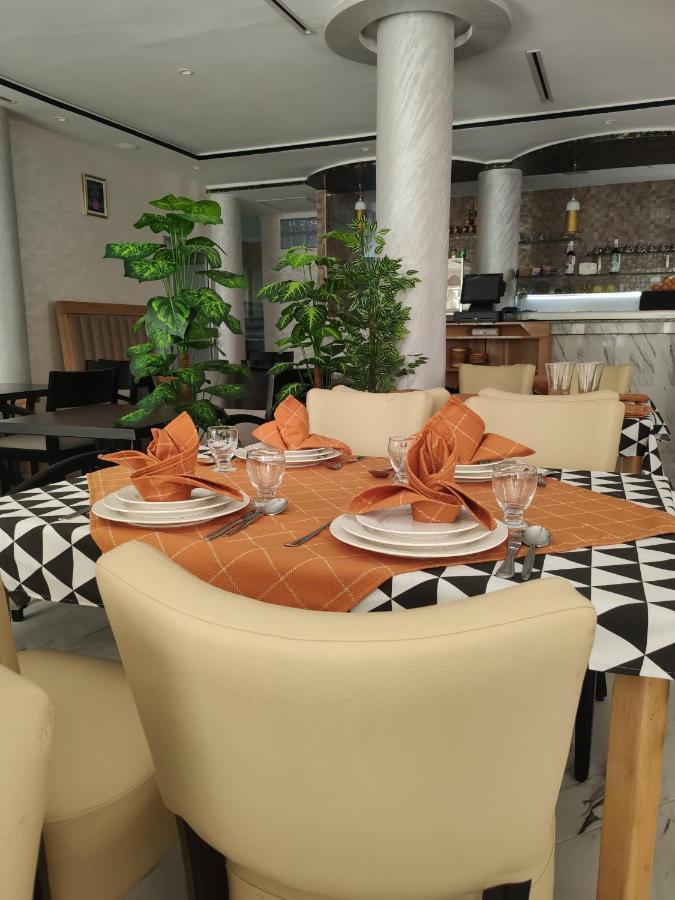 Hotel Castiya Мдик Экстерьер фото